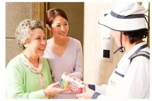 一個單品賣了82年，定價2塊2，中國每天500多萬瓶銷量……3